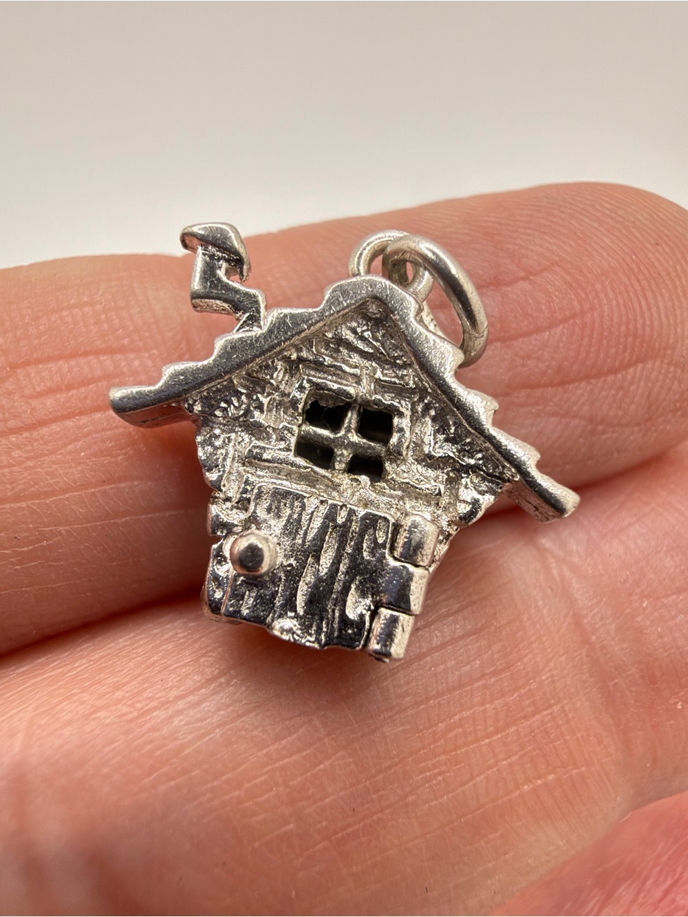Vintage Sterling Silver Moveable Door with Enamel heart, house pendant/charm!